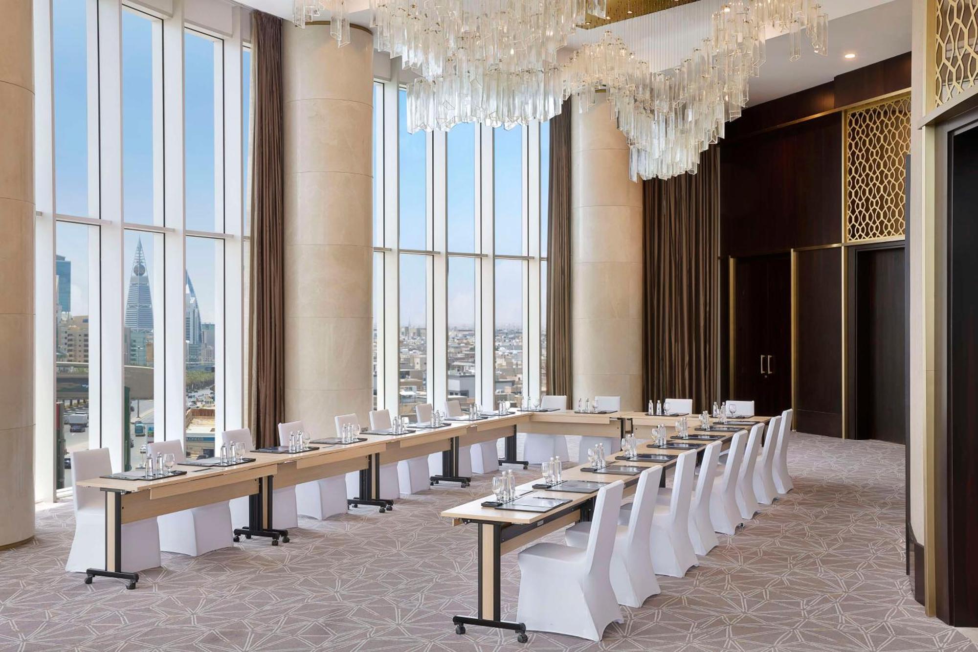 Hilton Riyadh Olaya Exteriör bild