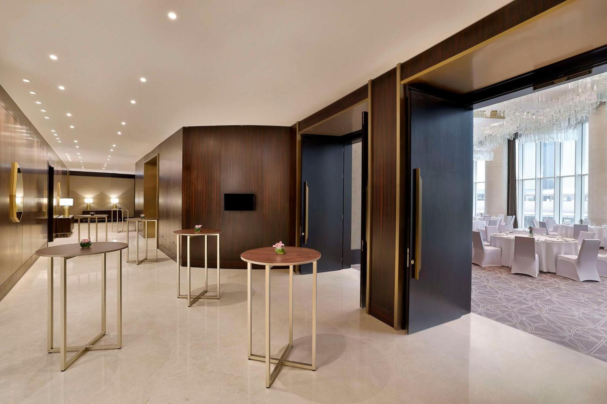 Hilton Riyadh Olaya Exteriör bild